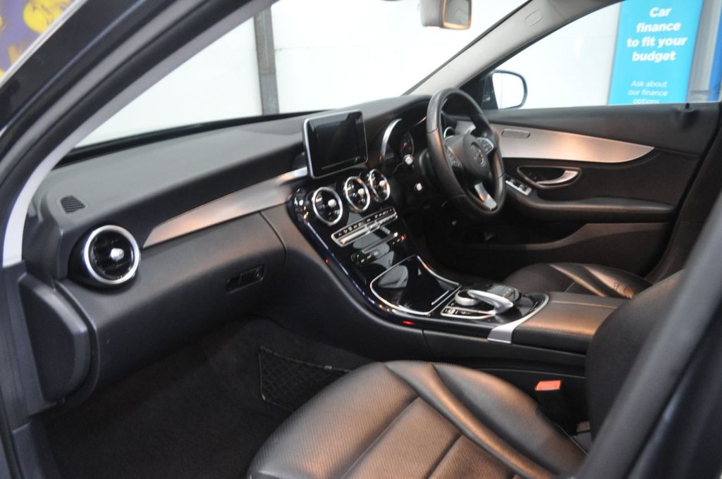 Used Mercedes-Benz C Class 2015 for sale - 77275709: Photo 18