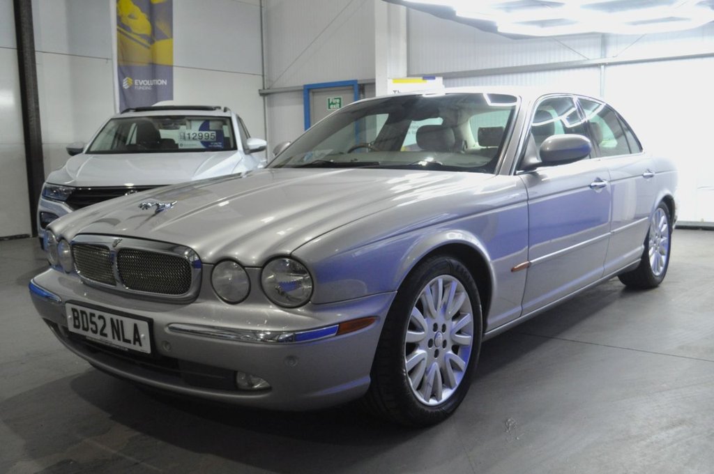 Used Jaguar XJ 2003 for sale - 76698236: Photo 12