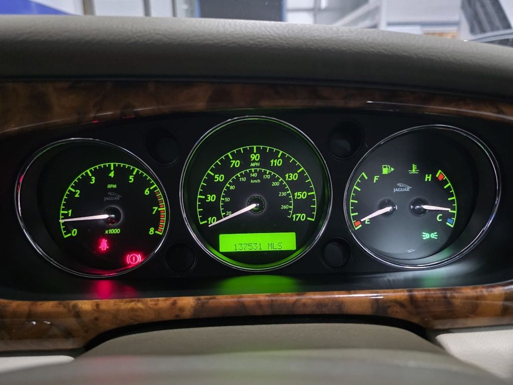 Used Jaguar XJ 2003 for sale - 76698236: Photo 34