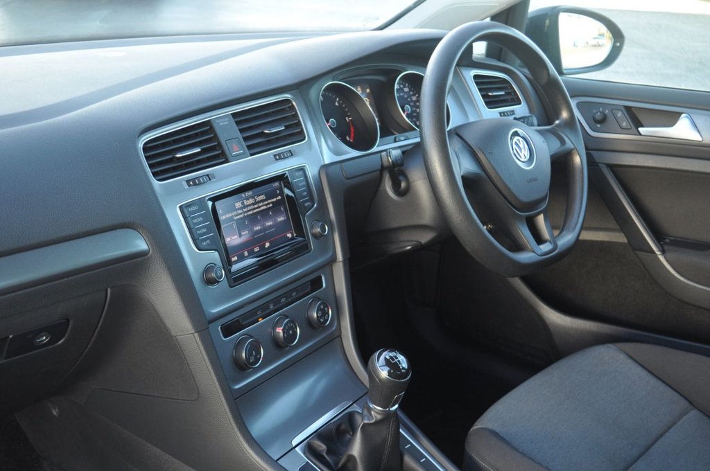 Used Volkswagen Golf 2013 for sale - 76445716: Photo 15