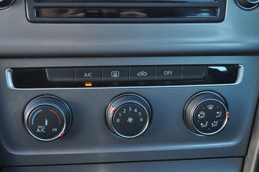 Used Volkswagen Golf 2013 for sale - 76445716: Photo 16