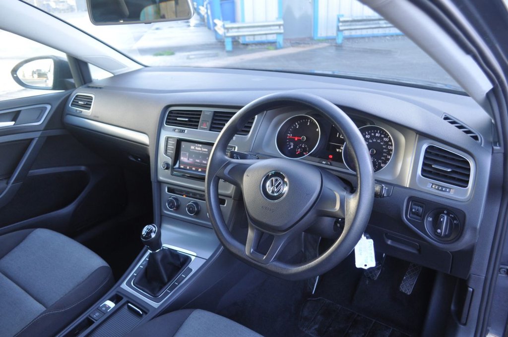 Used Volkswagen Golf 2013 for sale - 76445716: Photo 9