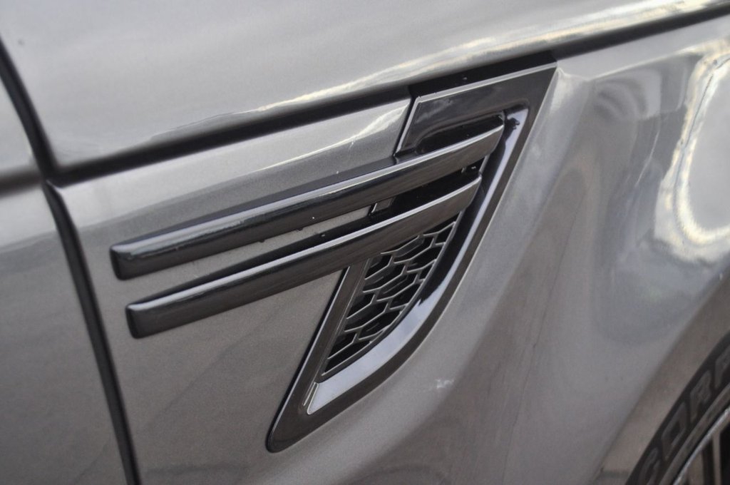 Used Land Rover Range Rover Sport 2015 for sale - 76454192: Photo 11