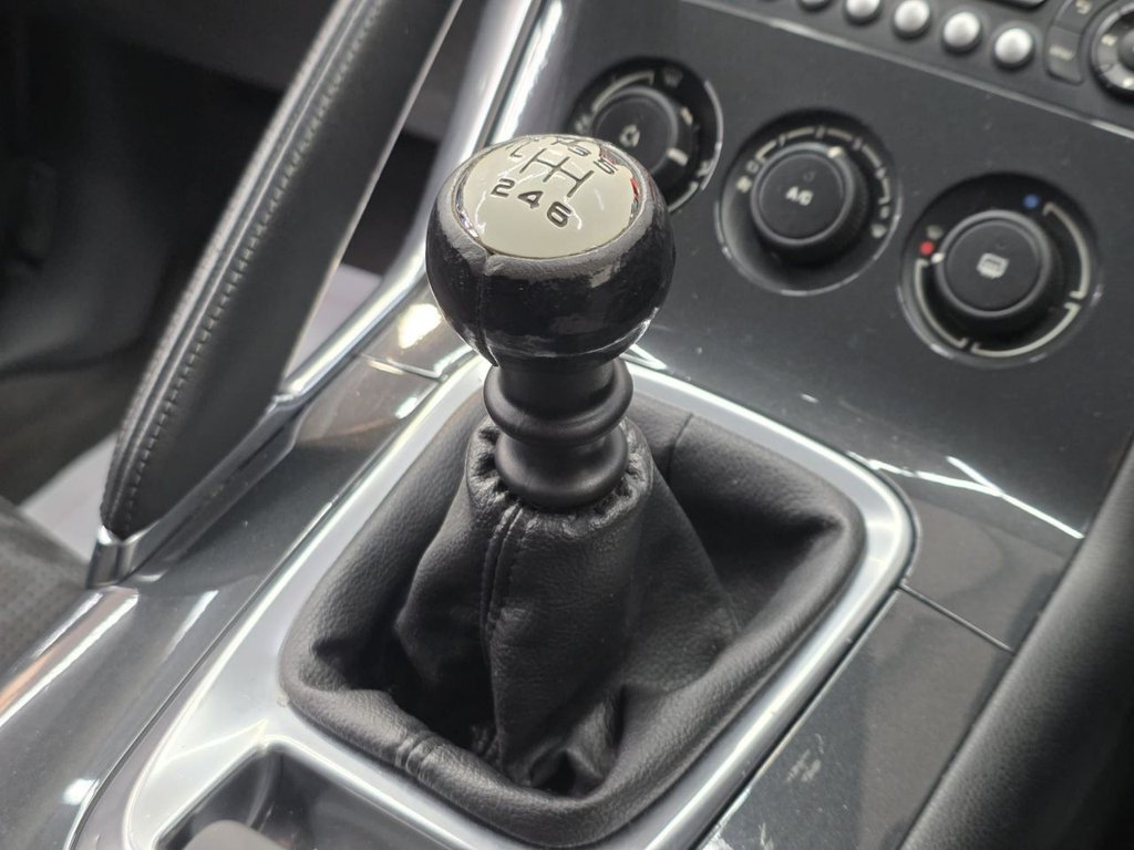 Used Peugeot 3008 2013 for sale - 77477327: Photo 28