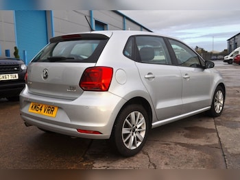 Used Volkswagen Polo 2014 for sale - 77394788: Photo