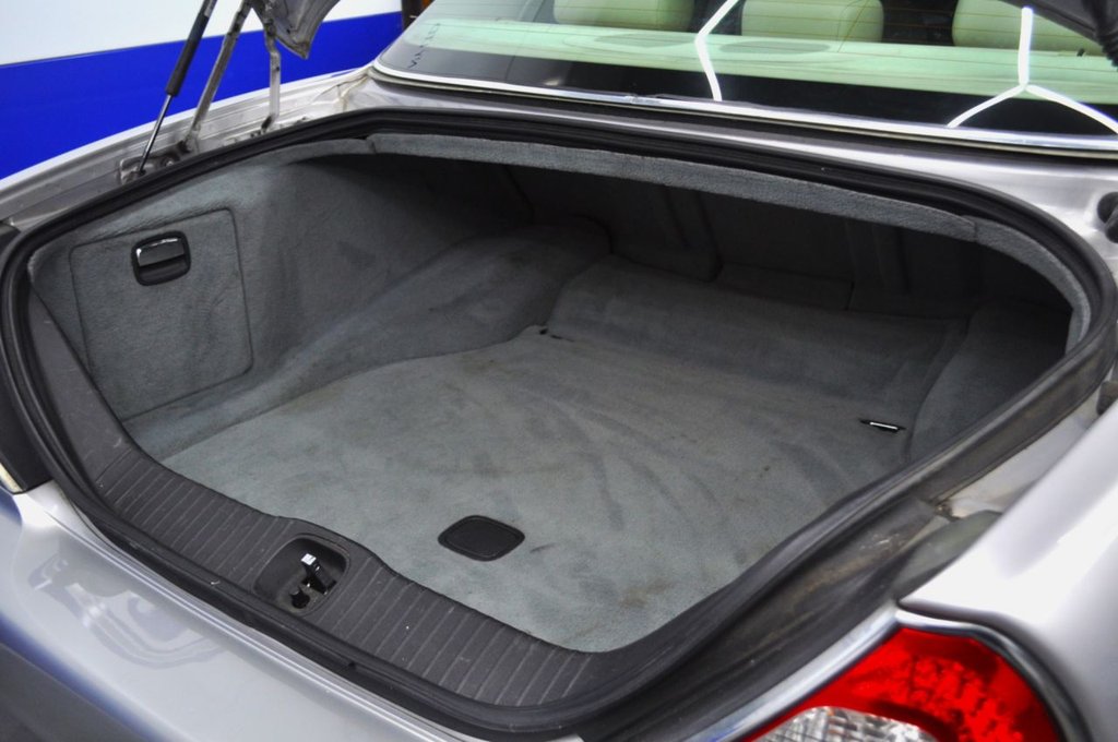 Used Jaguar XJ 2003 for sale - 76604730: Photo 10