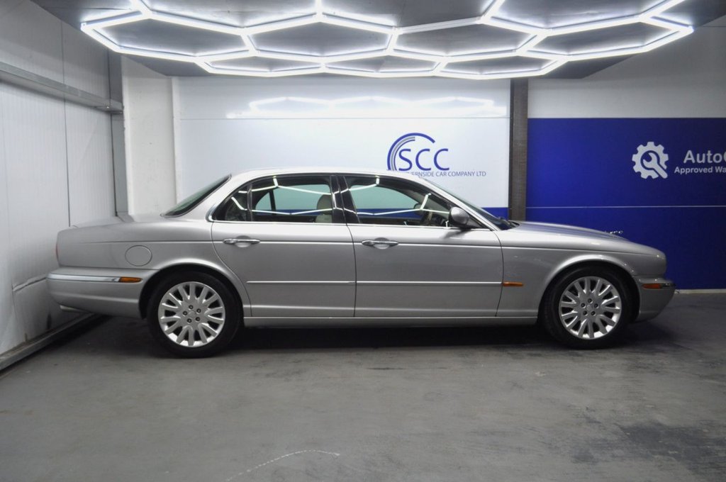 Used Jaguar XJ 2003 for sale - 76604730: Photo 7