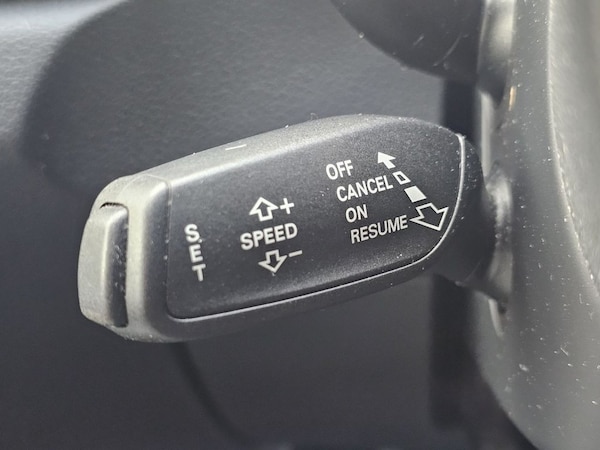 Used Audi Q3 2012 for sale - 76185067: Photo 37