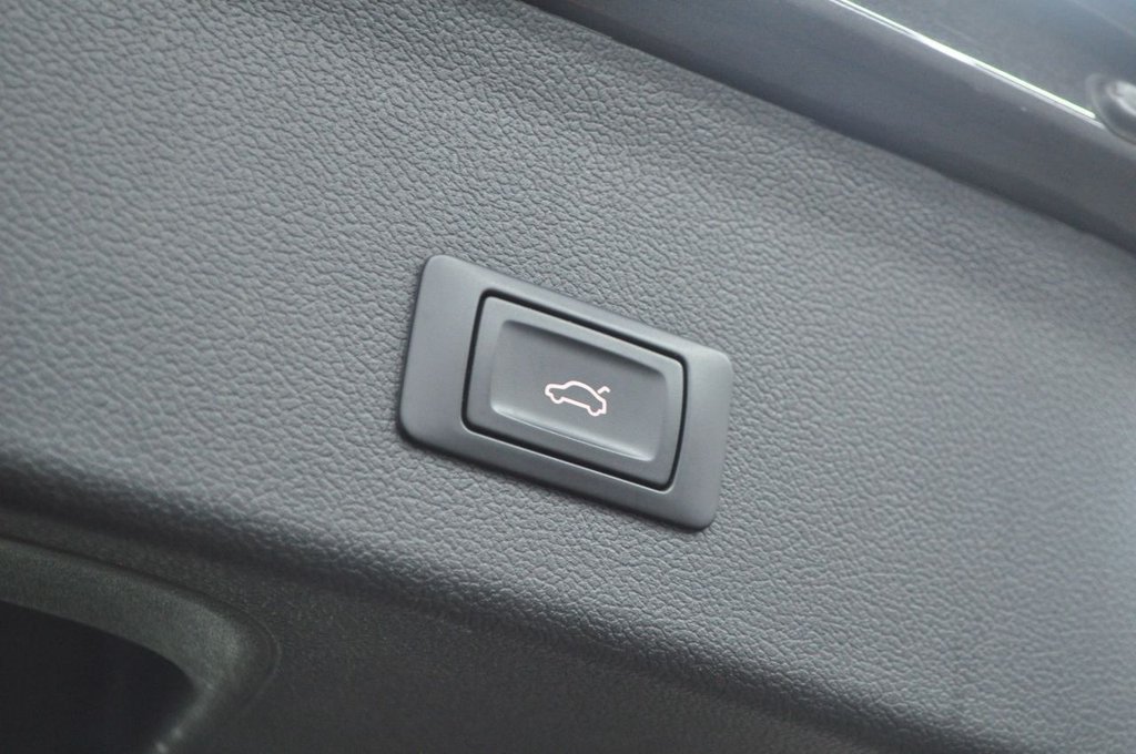 Used Audi A4 2014 for sale - 78200035: Photo 9