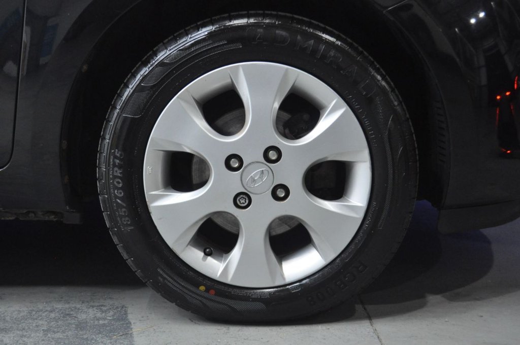 Used Hyundai i20 2011 for sale - 77327813: Photo 12