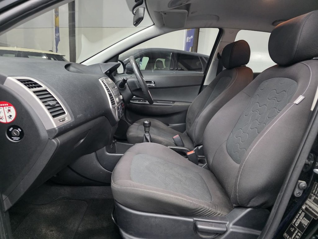 Used Hyundai i20 2011 for sale - 77327813: Photo 22