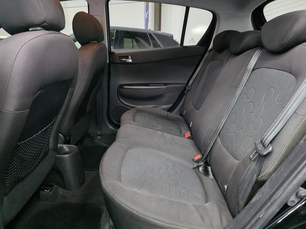 Used Hyundai i20 2011 for sale - 77327813: Photo 24