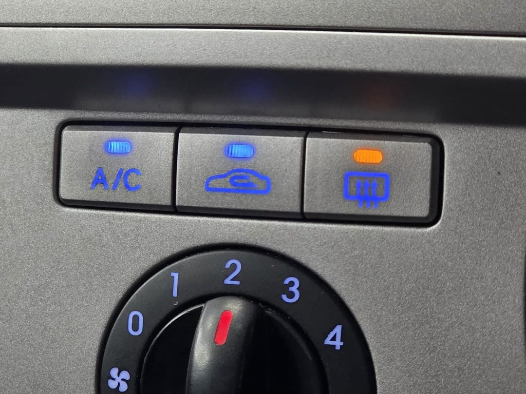 Used Hyundai i20 2011 for sale - 77327813: Photo 30