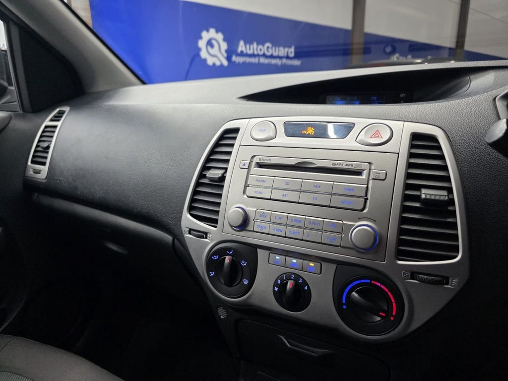 Used Hyundai i20 2011 for sale - 77327813: Photo 33