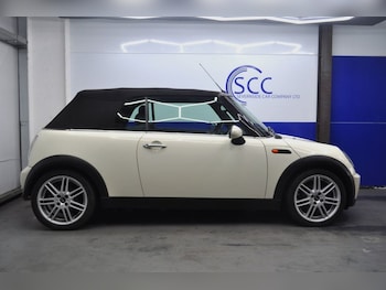 Used MINI Convertible 2006 for sale - 77171544: Photo