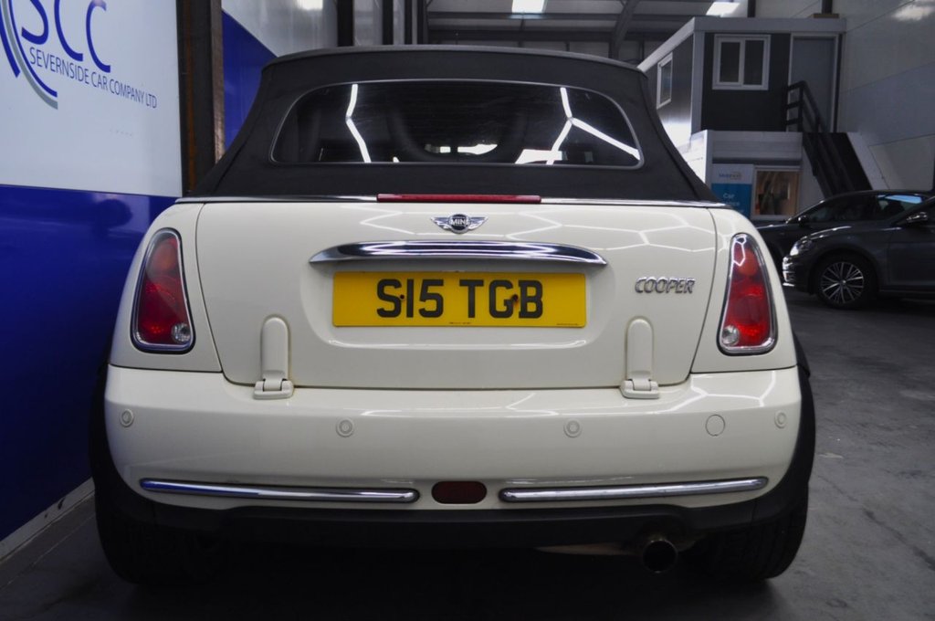 Used MINI Convertible 2006 for sale - 77171544: Photo 5