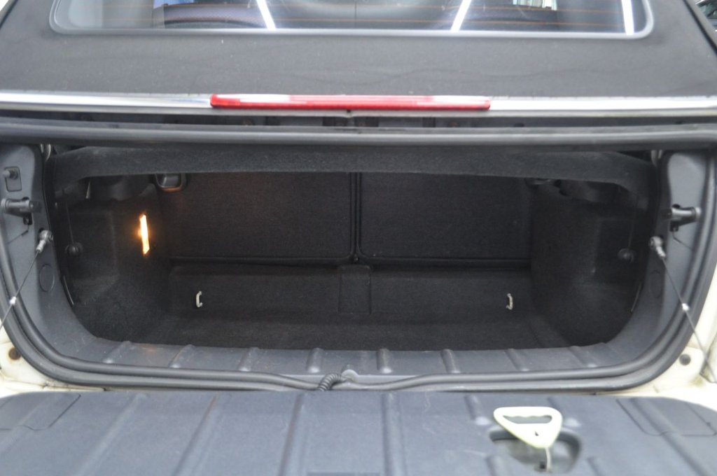 Used MINI Convertible 2006 for sale - 77171544: Photo 6