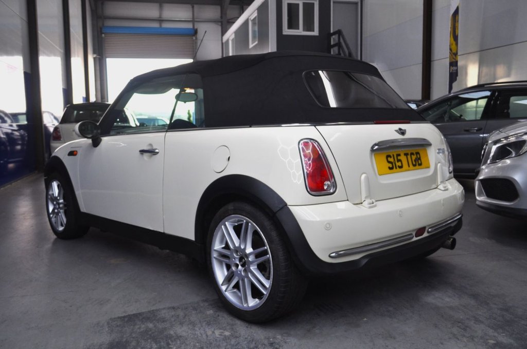 Used MINI Convertible 2006 for sale - 77171544: Photo 7