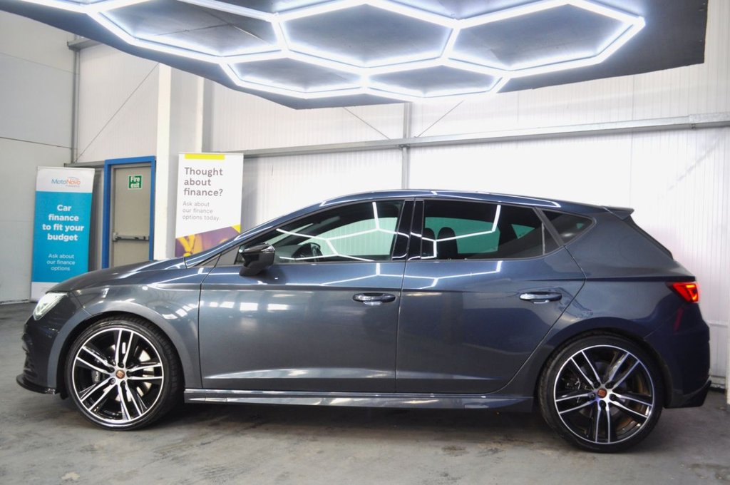 Used SEAT Leon 2019 for sale - 77437045: Photo 9