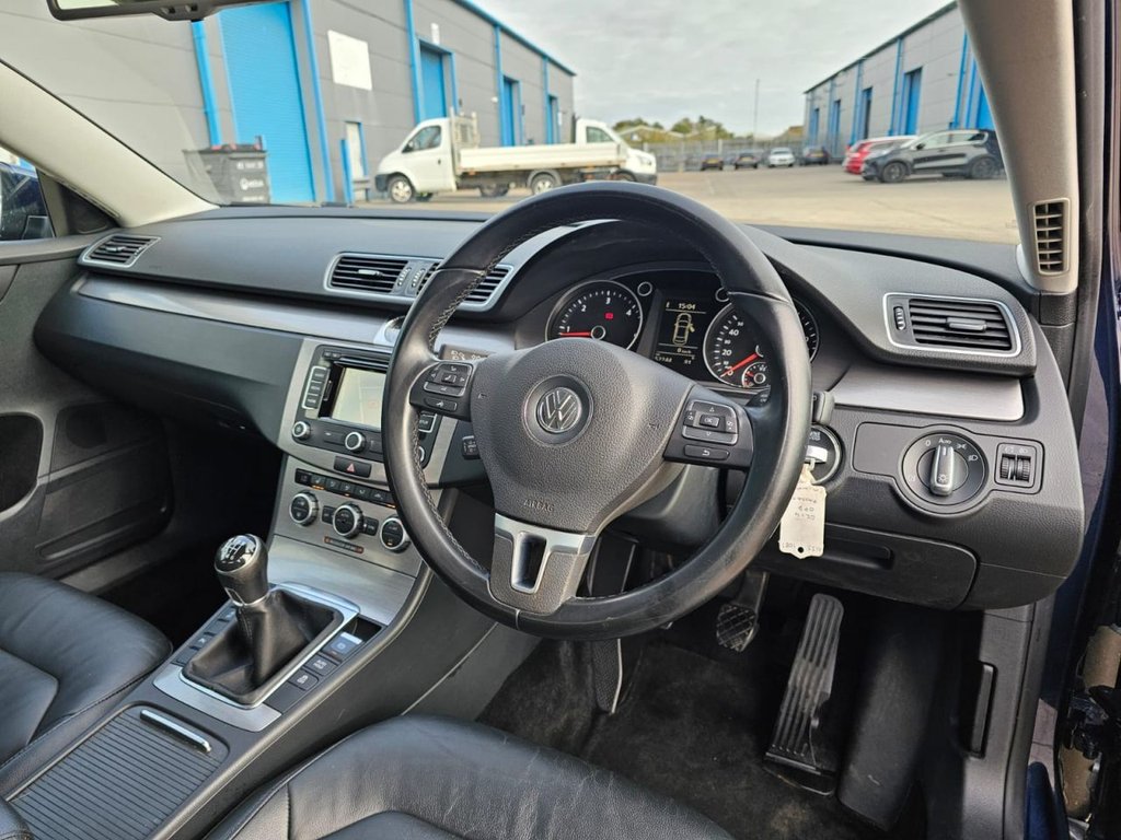 Used Volkswagen Passat 2014 for sale - 76303527: Photo 12