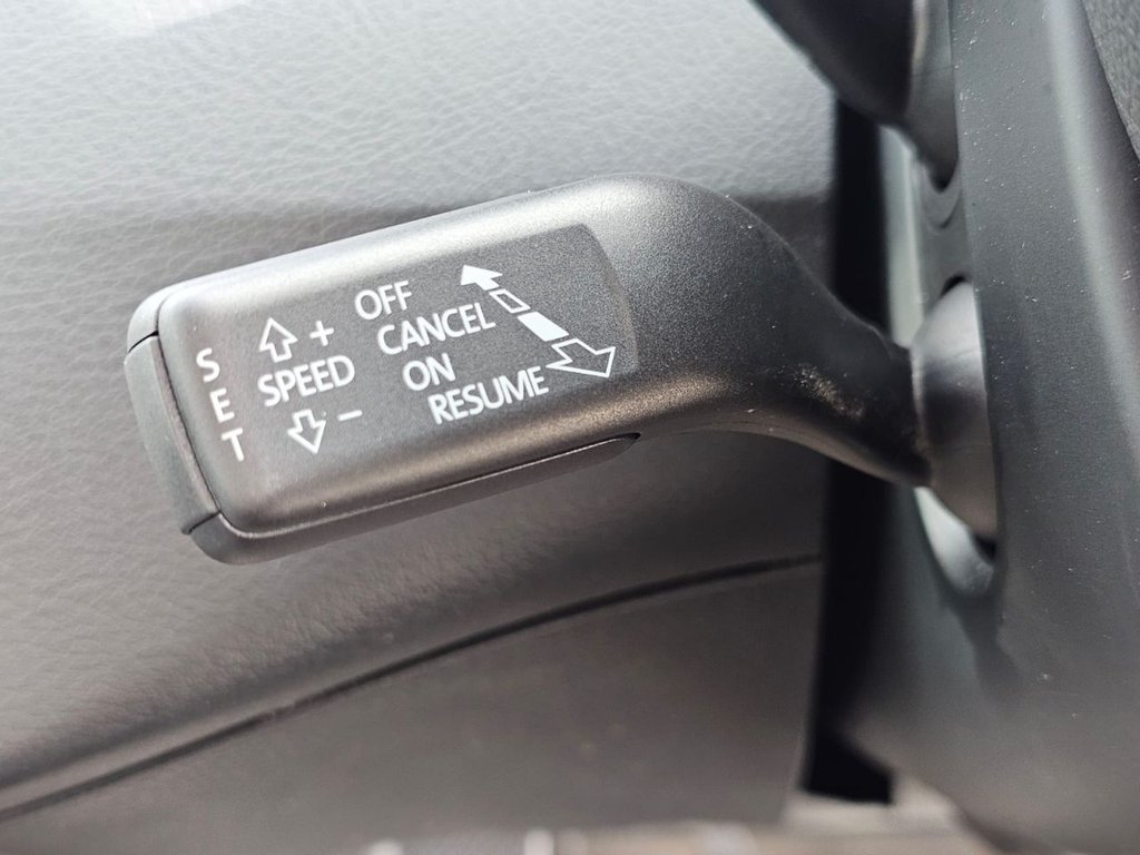 Used Volkswagen Passat 2014 for sale - 76303527: Photo 40