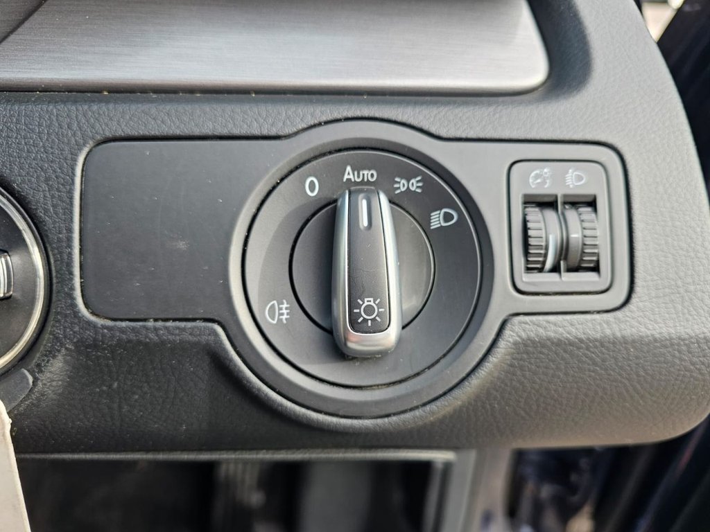 Used Volkswagen Passat 2014 for sale - 76303527: Photo 41