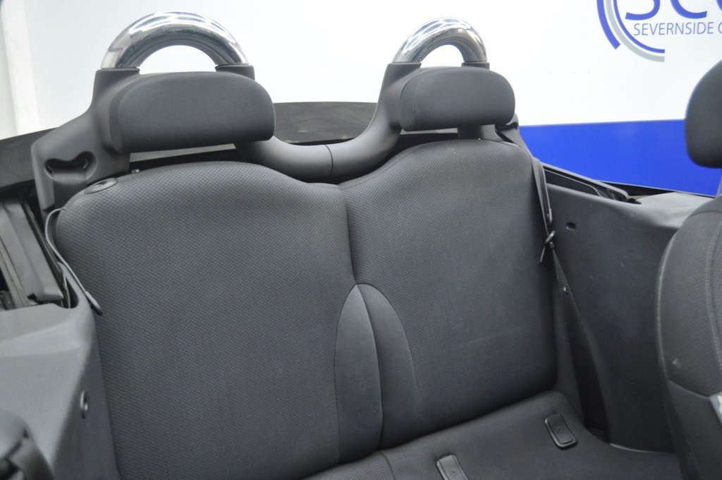 Used MINI Convertible 2006 for sale - 77407978: Photo 19