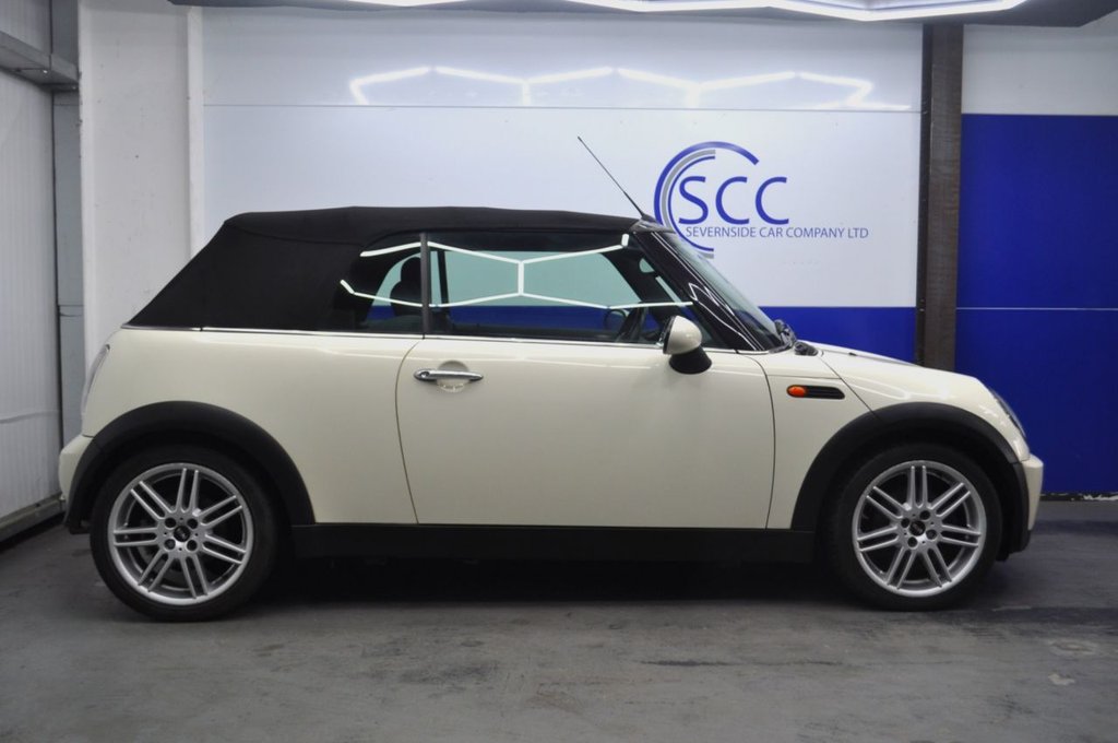 Used MINI Convertible 2006 for sale - 77407978: Photo 3