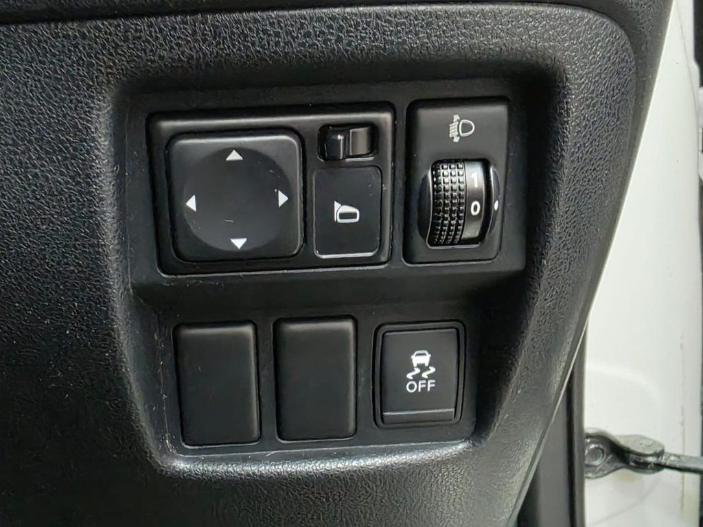 Used Nissan Juke 2013 for sale - 77133824: Photo 45