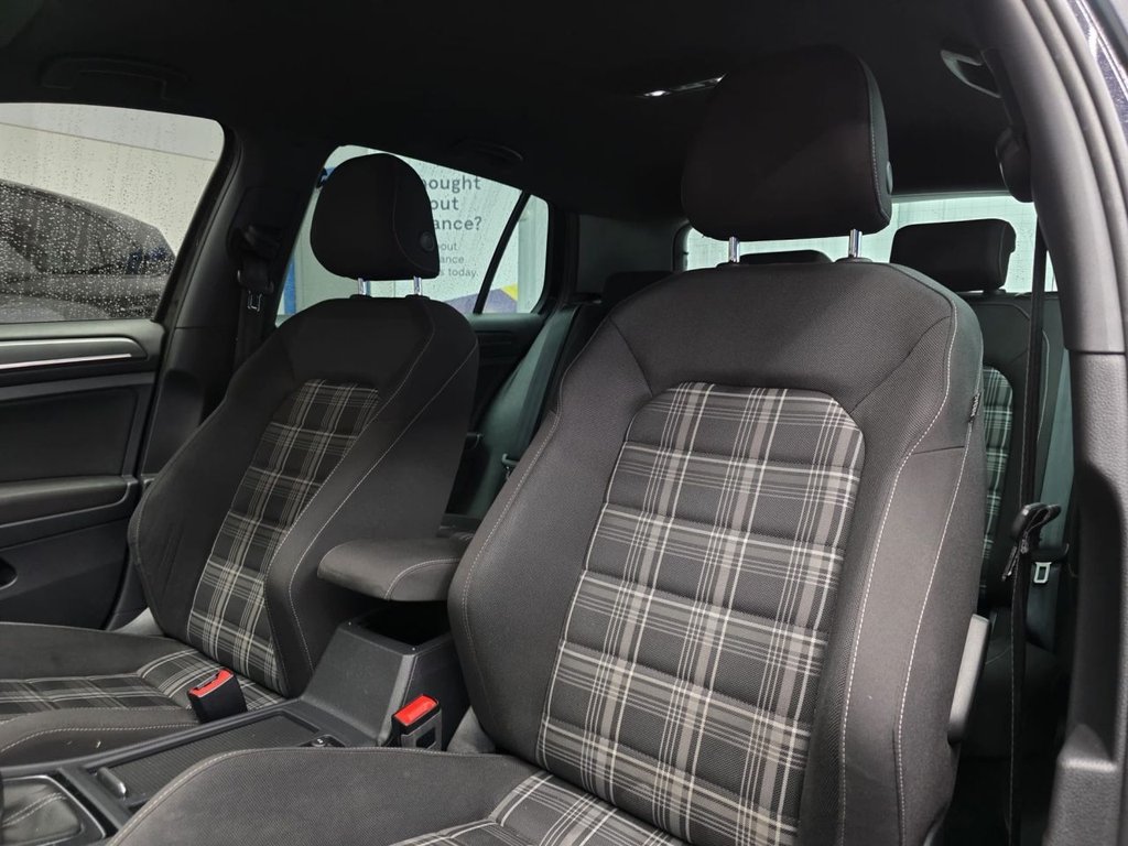 Used Volkswagen Golf 2018 for sale - 76711391: Photo 23