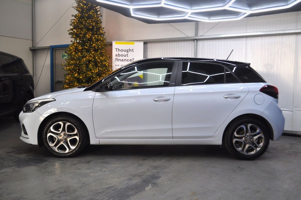 Used Hyundai i20 2020 for sale - 76934503: Photo 12
