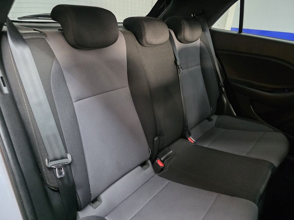 Used Hyundai i20 2020 for sale - 76934503: Photo 20