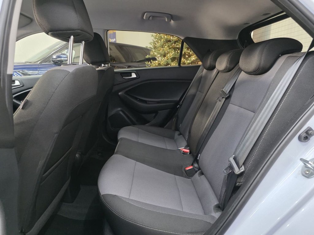 Used Hyundai i20 2020 for sale - 76934503: Photo 25