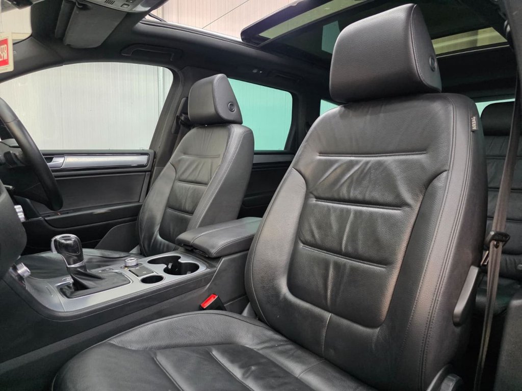 Used Volkswagen Touareg 2015 for sale - 77608954: Photo 25