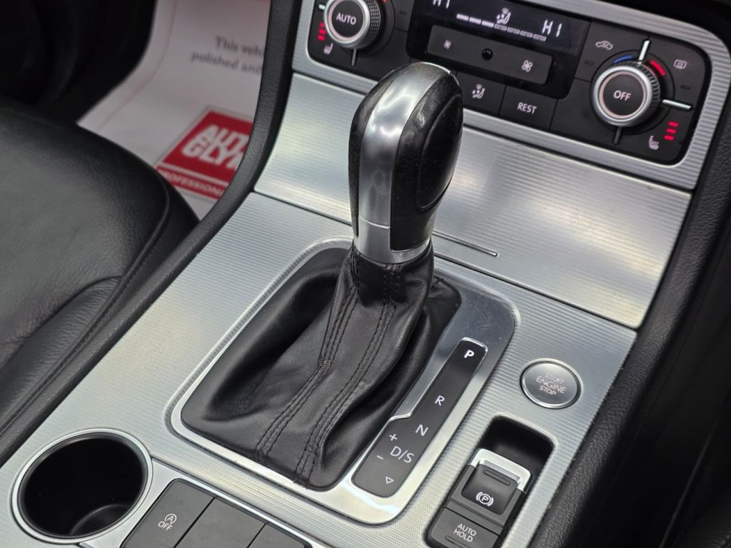 Used Volkswagen Touareg 2015 for sale - 77608954: Photo 30