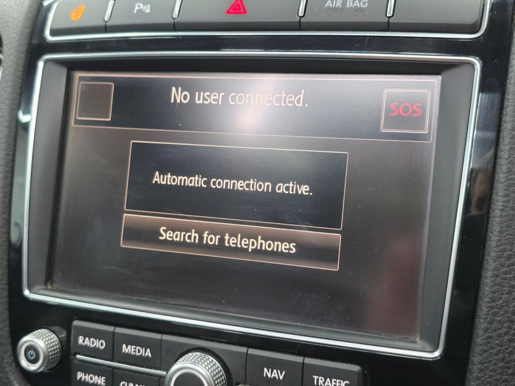 Used Volkswagen Touareg 2015 for sale - 77608954: Photo 40