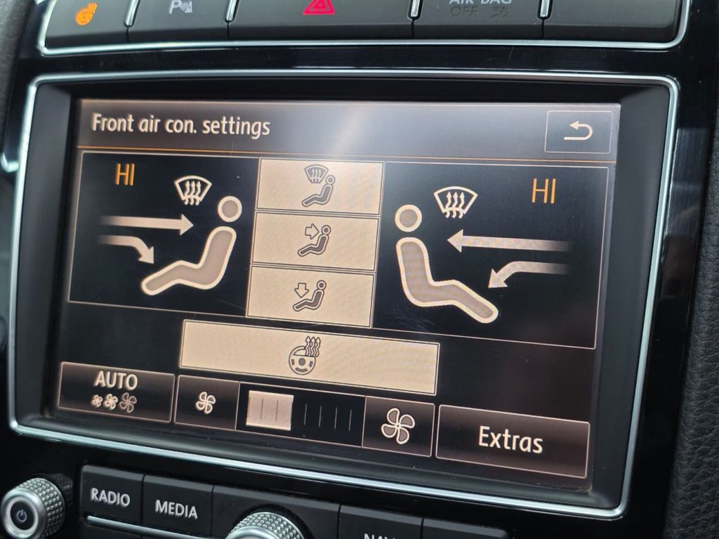 Used Volkswagen Touareg 2015 for sale - 77608954: Photo 43