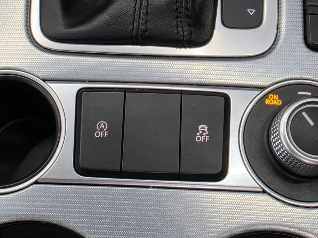 Used Volkswagen Touareg 2015 for sale - 77608954: Photo 50