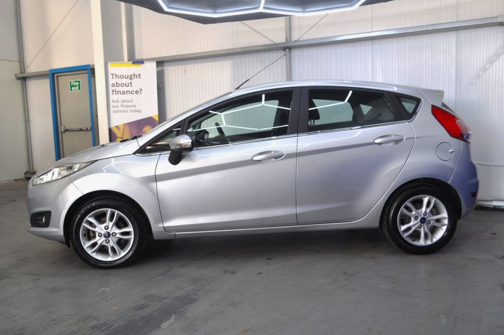 Used Ford Fiesta 2014 for sale - 76642882: Photo 12