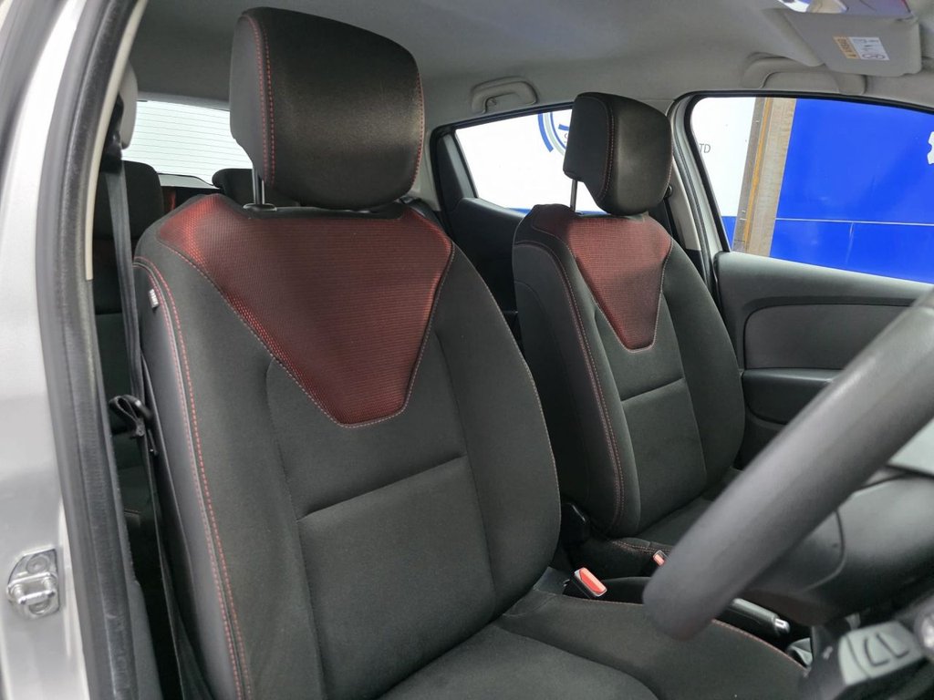 Used Renault Clio 2016 for sale - 77355676: Photo 15