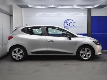 Used Renault Clio 2016 for sale - 77355676: Photo