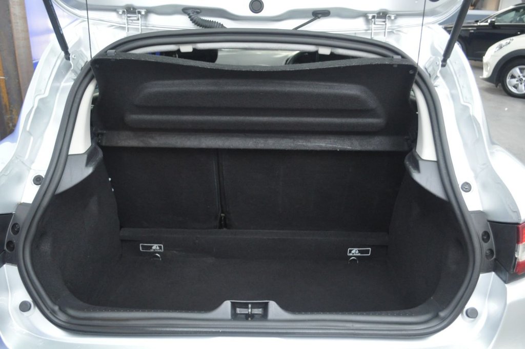 Used Renault Clio 2016 for sale - 77355676: Photo 6