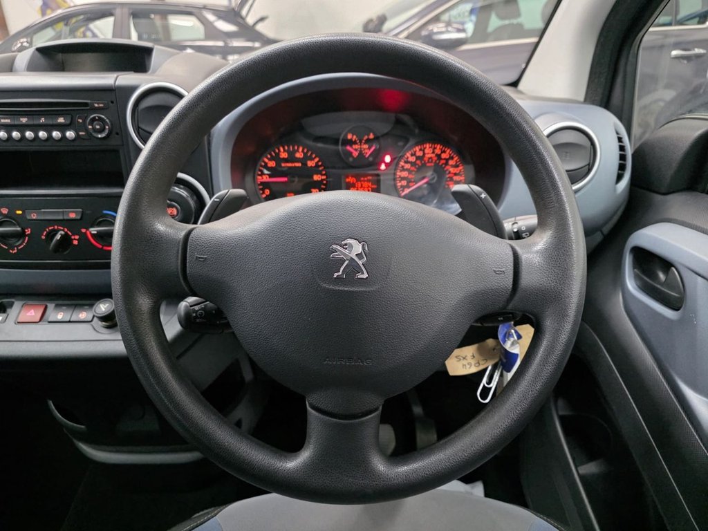 Used Peugeot Partner Tepee 2014 for sale - 77990890: Photo 27
