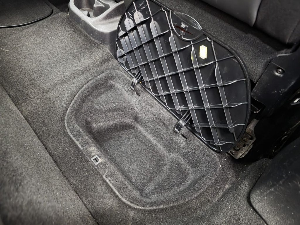 Used Peugeot Partner Tepee 2014 for sale - 77990890: Photo 38