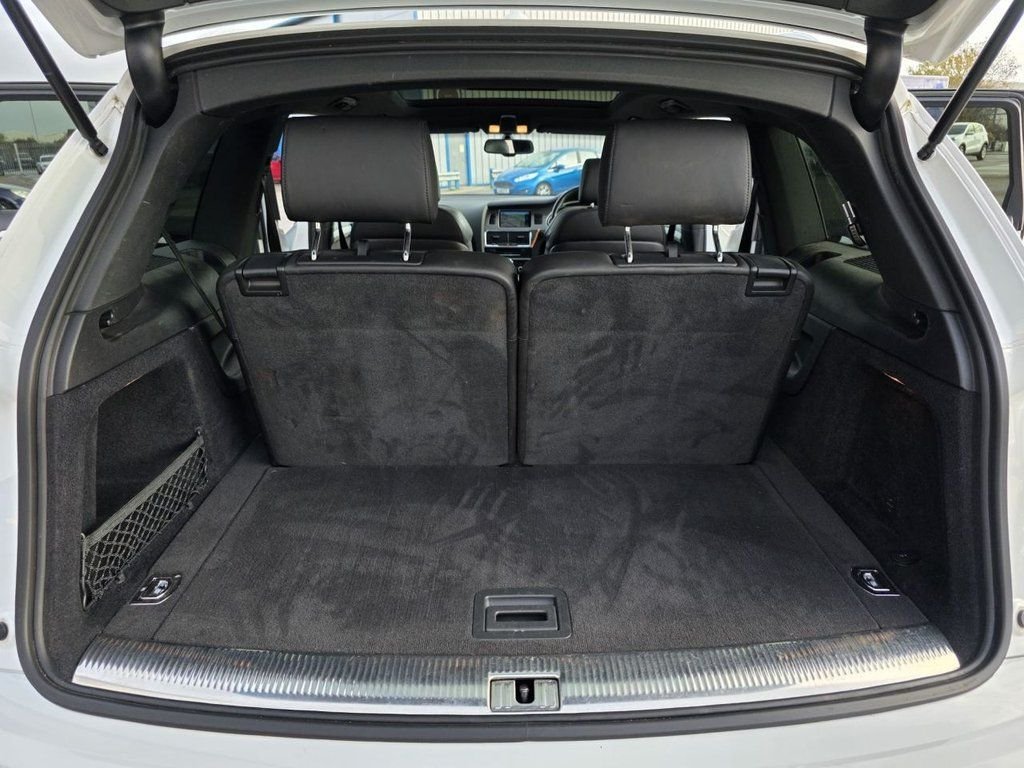 Used Audi Q7 2013 for sale - 77056360: Photo 28