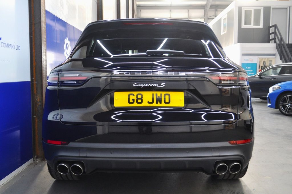 Used Porsche Cayenne 2018 for sale - 76654909: Photo 10