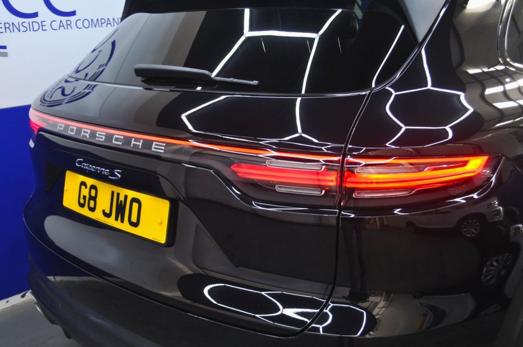 Used Porsche Cayenne 2018 for sale - 76654909: Photo 15