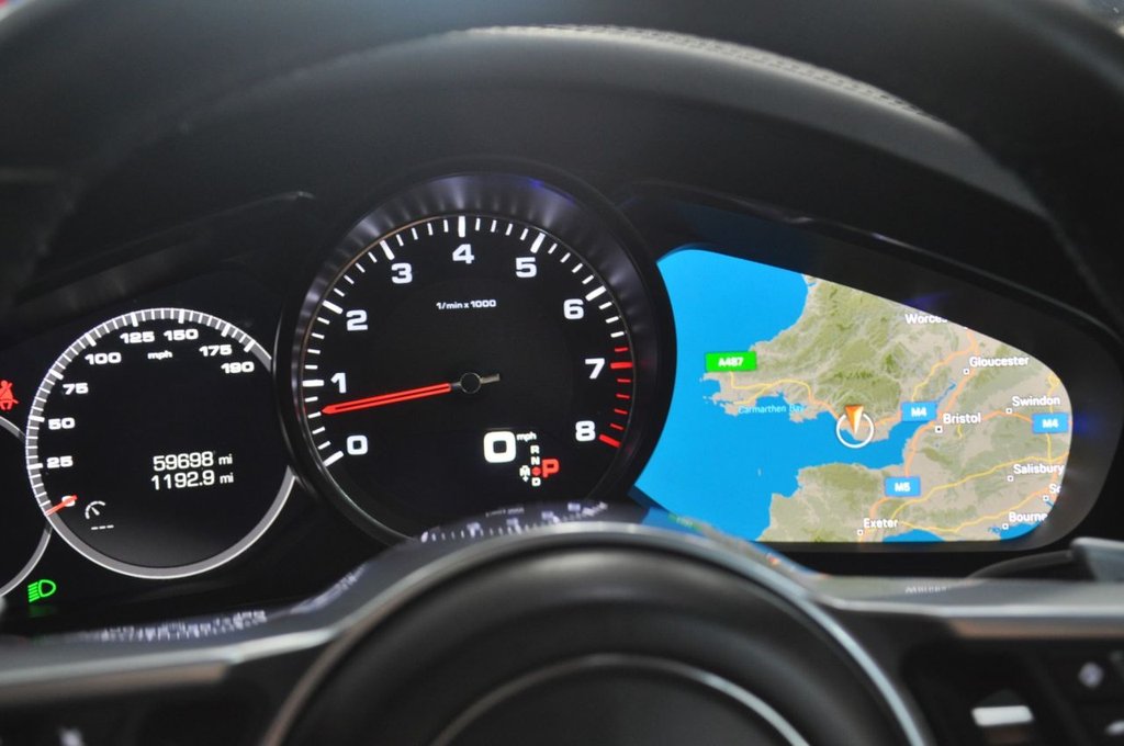 Used Porsche Cayenne 2018 for sale - 76654909: Photo 34