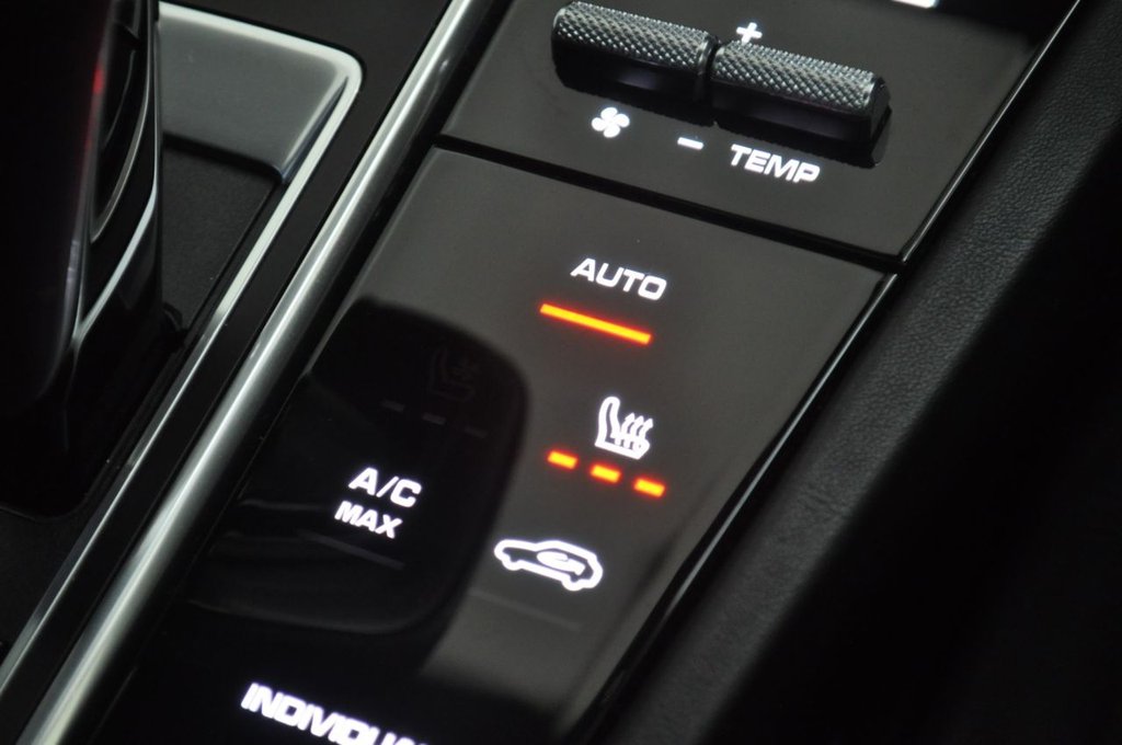 Used Porsche Cayenne 2018 for sale - 76654909: Photo 39