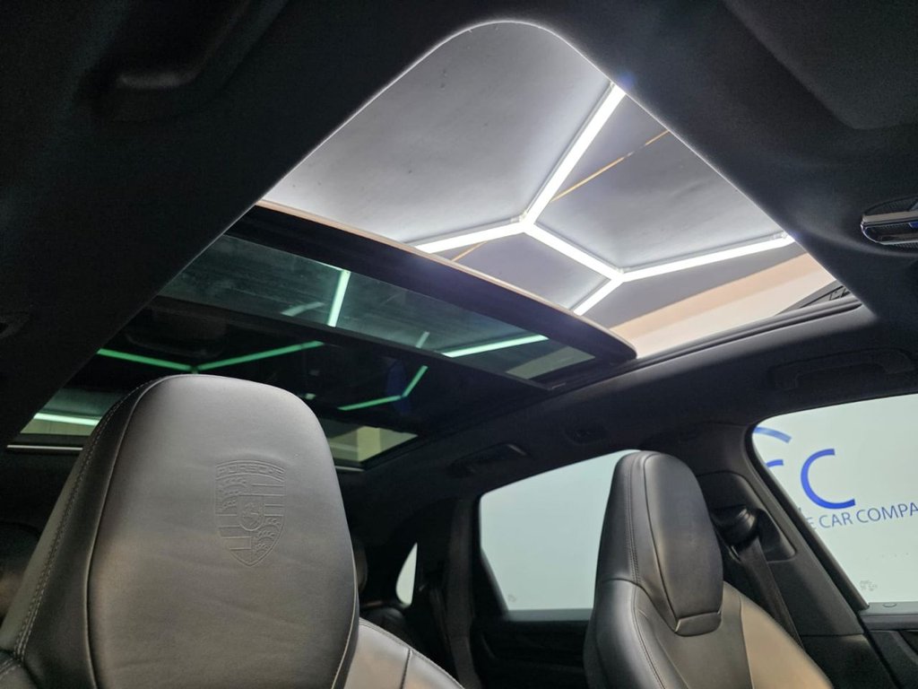 Used Porsche Cayenne 2018 for sale - 76654909: Photo 45